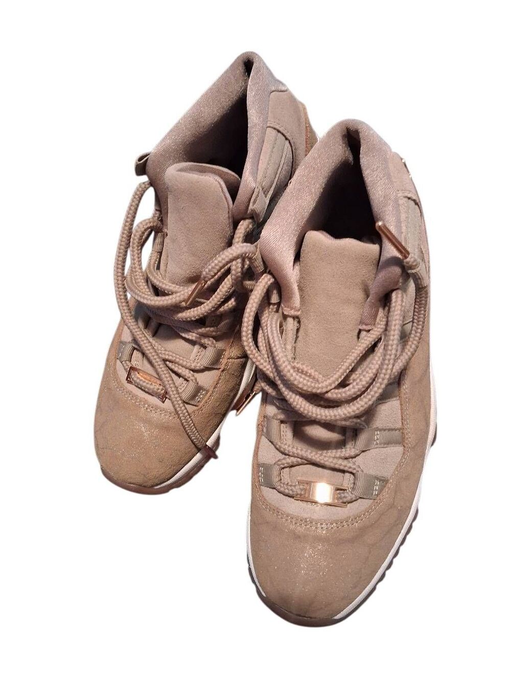 Jordan womens air retro 11 olive lux size 9